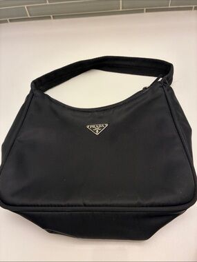 Prada Black Nylon Shoulder Hobo Tessuto